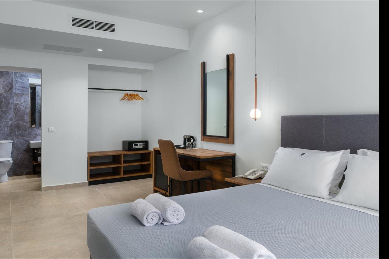 Atalanti Boutique Hotel - Adults Only ฟาลิรากี ภายนอก รูปภาพ